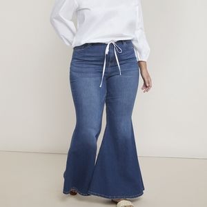 Classic Fit Bell Bottom Flare Leg Jean